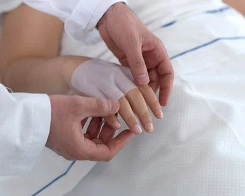 CURATIVO ANTIMICROBIANO VENOSAN SUPRASORB X+PHMB - 9X9 - Imagem 3